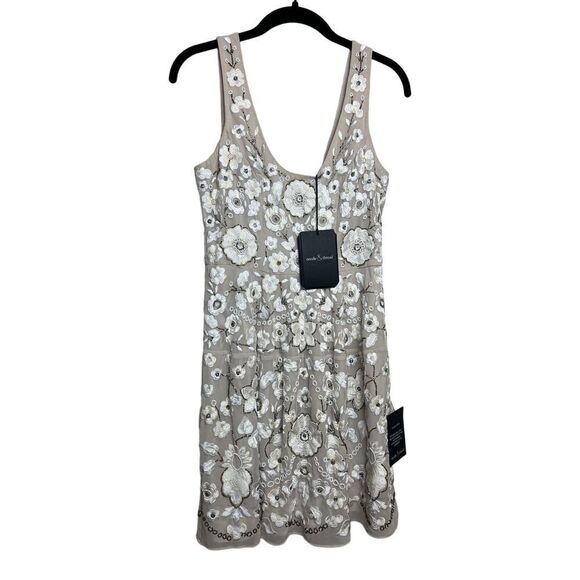 Needle & Thread Blossom Embroidered Dress NWT Sz. 4 - Picture 5 of 13
